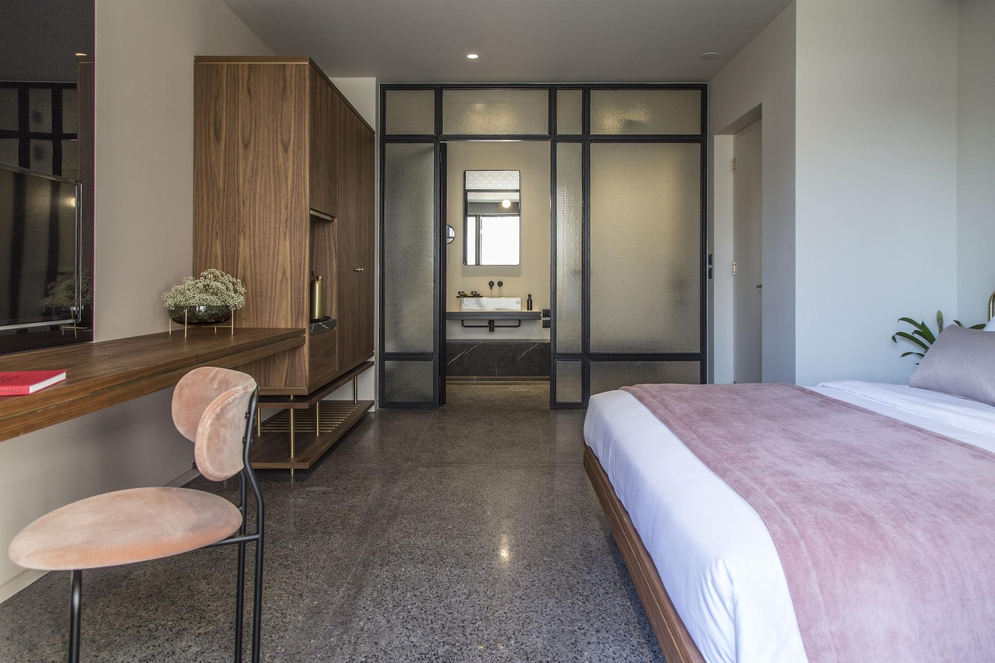 โรงแรมเพเรียนท์ เอเธนส์ ภายนอก รูปภาพ A room at the hotel