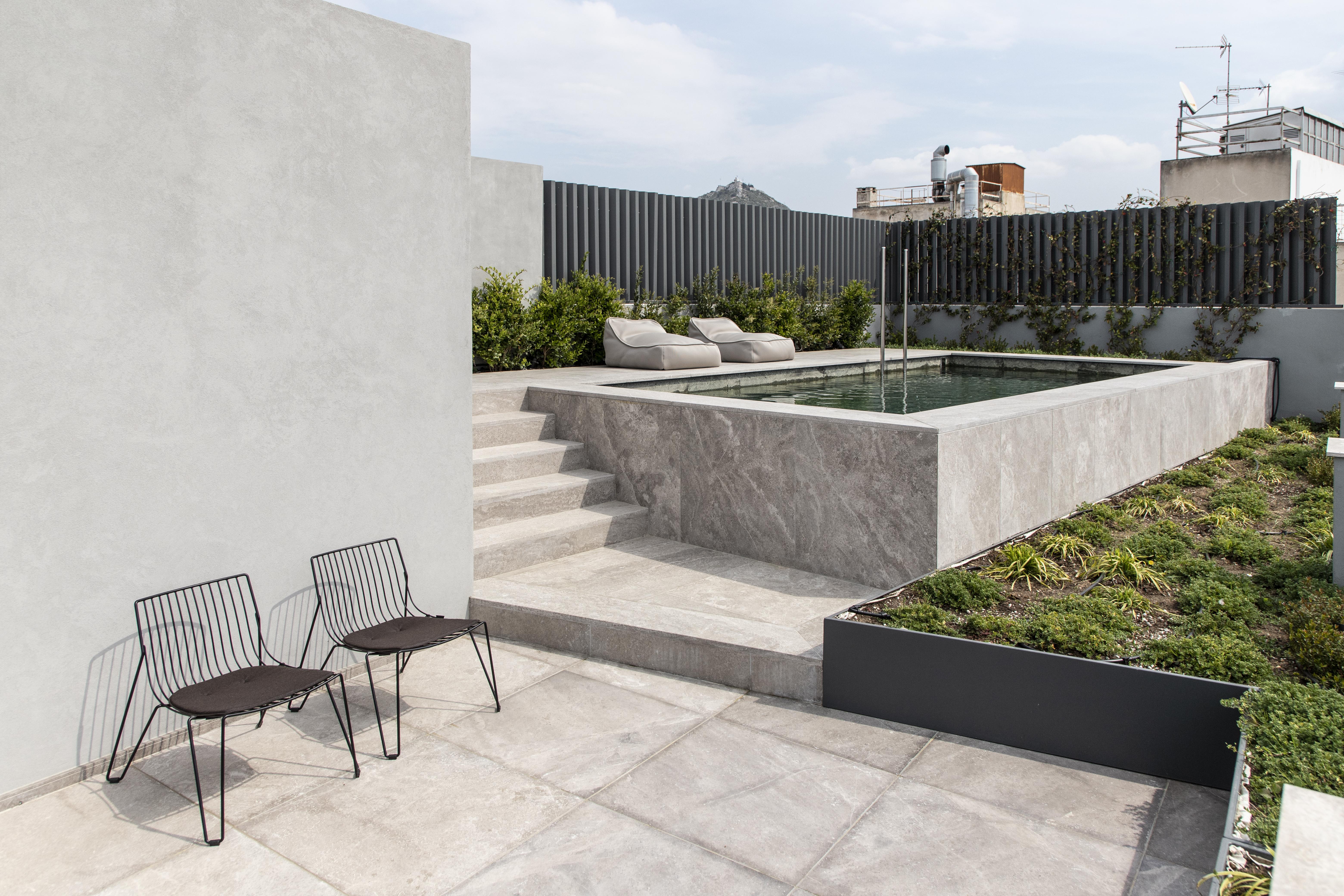 โรงแรมเพเรียนท์ เอเธนส์ ภายนอก รูปภาพ Rooftop garden